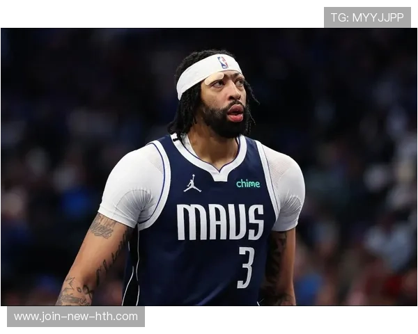 独行侠宣布重建在即,克莱与浓眉或被列入交易名单 独行侠宣布重建在即,克莱与浓眉或被列入交易名单