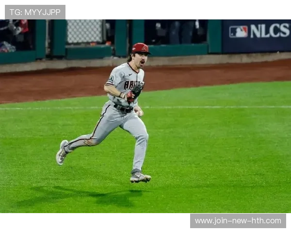 棒球击球员清垒安打带走胜利