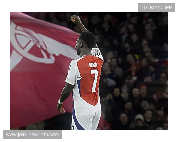 萨卡右路内切兜射得手，阿森纳看台炸开